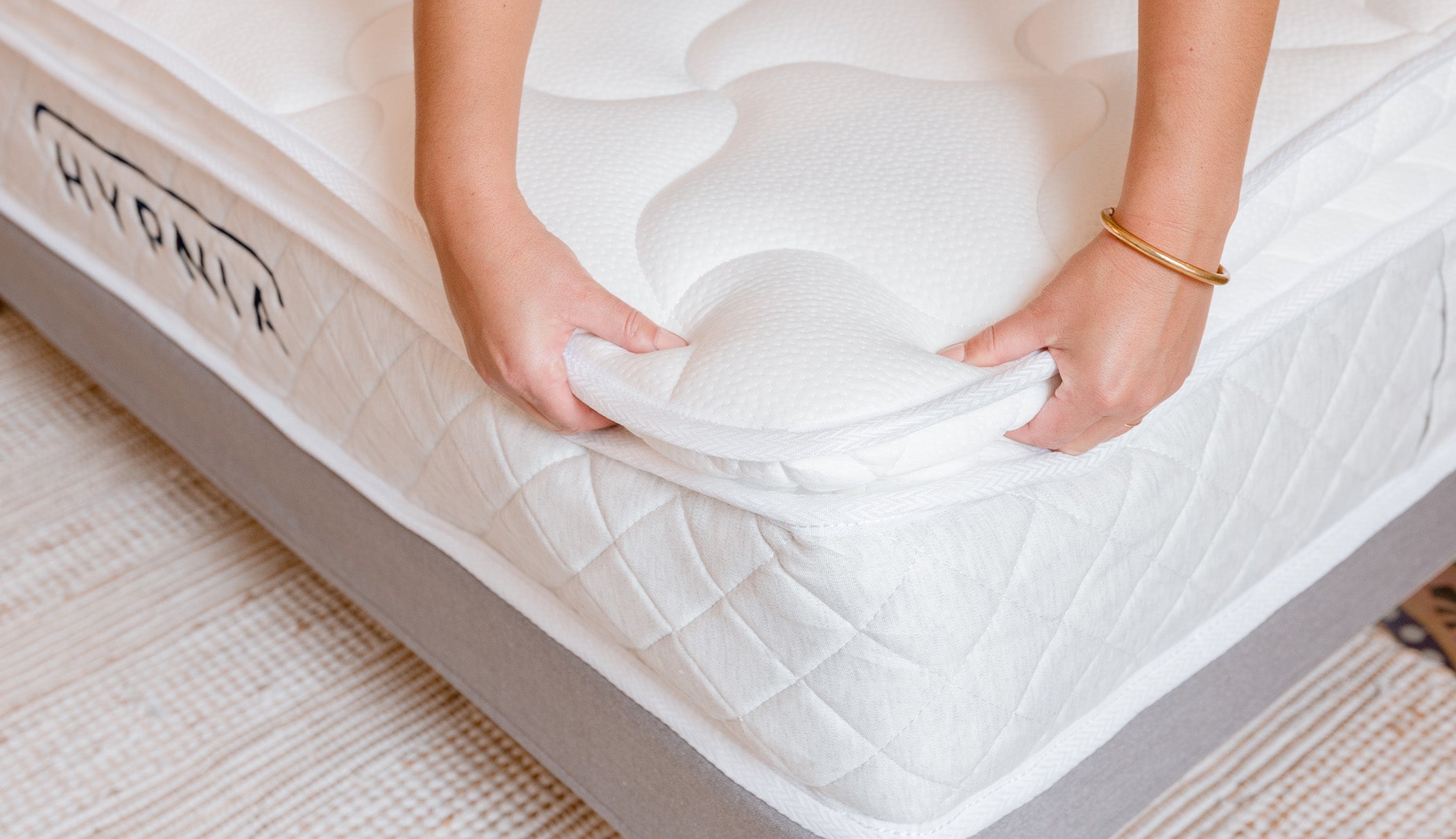 The best deals hybrid mattress